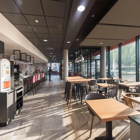 Szálloda Campanile Centre - Gare 3*