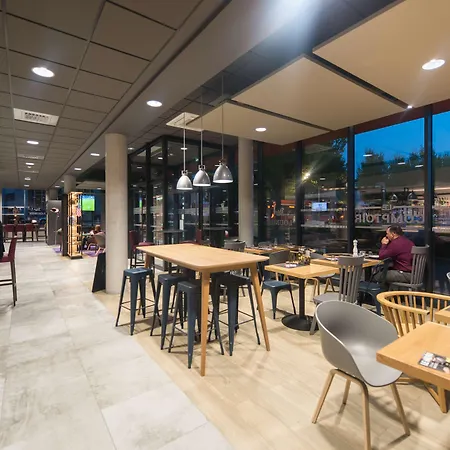 Hotel Campanile Centre - Gare