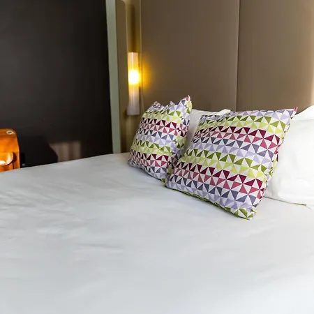 Campanile Centre - Gare فندق