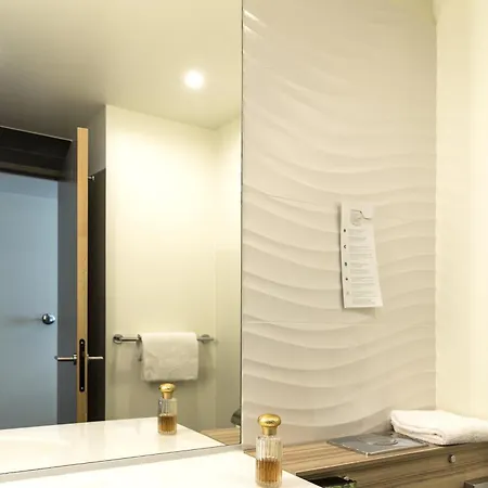 Campanile Centre - Gare Szálloda Le Mans