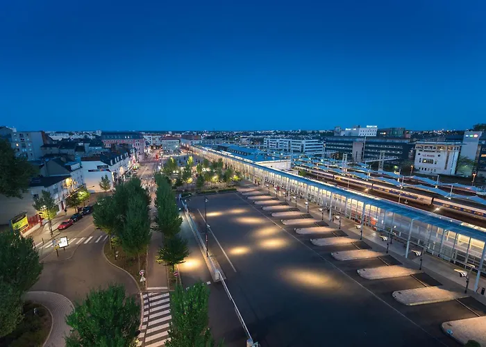 Campanile Centre - Gare Hotel Le Mans