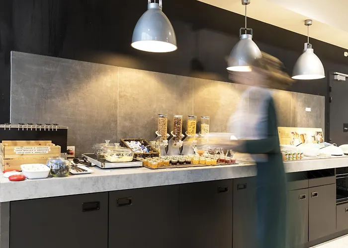 Campanile Centre - Gare Hotel Le Mans