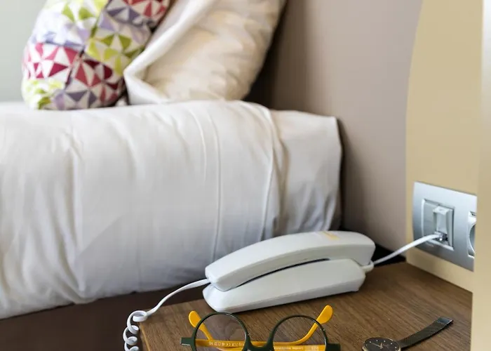 Campanile Centre - Gare 3* 勒芒