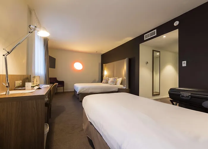 Hotel Campanile Centre - Gare 3*
