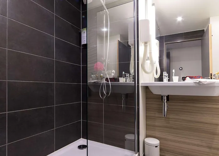 ホテル Campanile Centre - Gare